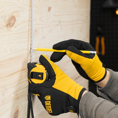 Рулетка 3м х 13мм, двухкомп. корпус, кнопка-пауза Denzel по ценам производителя в Краснодаре с доставкой по всей России