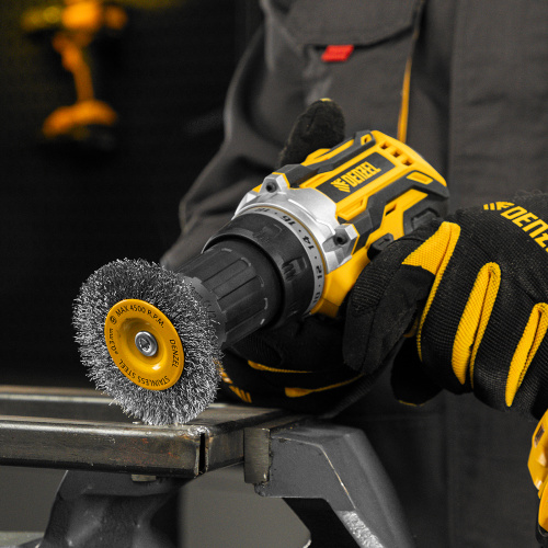 Щетка для дрели, 75 мм, Плоская, со шпилькой, нержавеющая витая проволока Denzel по ценам производителя в Краснодаре с доставкой по всей России