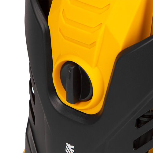 Моечная машина высокого давления R-165, 2200 Вт, 165 бар, 7 л/мин, колесная Denzel по ценам производителя в Краснодаре с доставкой по всей России