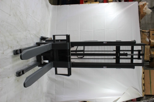 Штабелер гидравлический с электроподъемом 1,5 т 3,5 м XILIN CDD15B-E с раздвижными вилами по ценам производителя в Краснодаре с доставкой по всей России