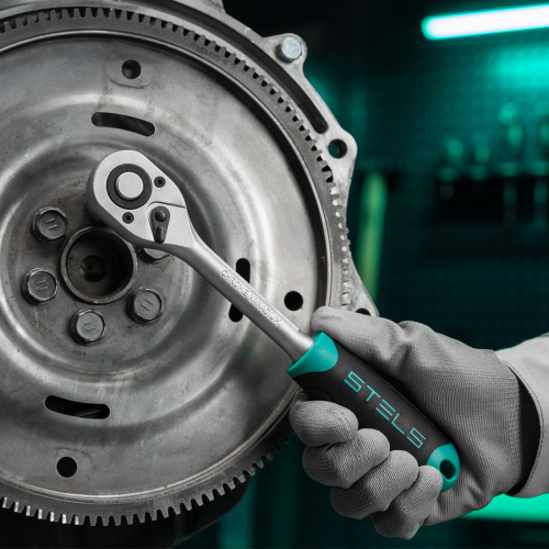 Набор инструментов, 1/2", CrV, пластиковый кейс 31 предмет Stels по ценам производителя в Краснодаре с доставкой по всей России