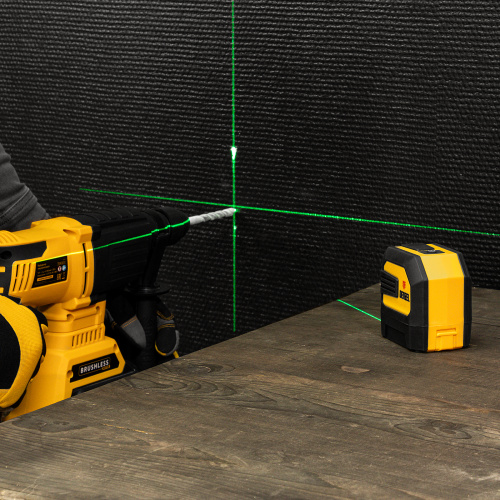 Лазерный уровень LX 03 Green, 30 м, 520 нм, резьба 1/4" Denzel по ценам производителя в Краснодаре с доставкой по всей России