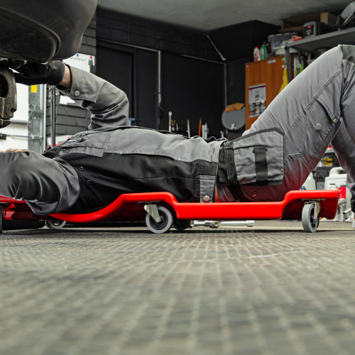 Лежак ремонтный на шести колесах, 1000 х 475 х 128 мм, пластиковый Matrix по ценам производителя в Краснодаре с доставкой по всей России