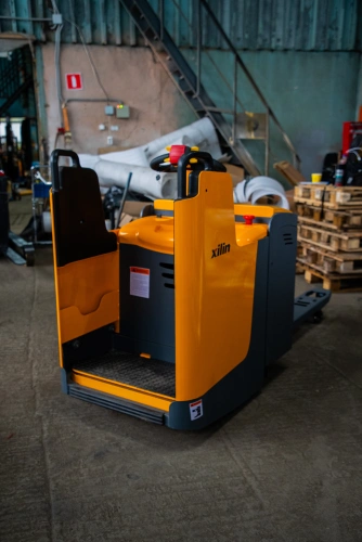 Тележка электрическая 2000 кг 1150 мм XILIN CBD20L с закрытой платформой 24/280 В/Ач по ценам производителя в Краснодаре с доставкой по всей России