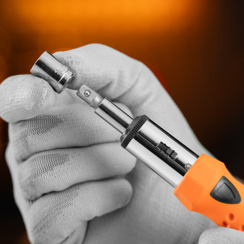 Отвертка реверсивная, биты, головки торцевые, 14 шт, Sparta по ценам производителя в Краснодаре с доставкой по всей России