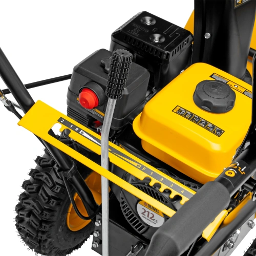 Бензиновая снегоуборочная машина SB 560, 212 cc, ручной старт Denzel по ценам производителя в Краснодаре с доставкой по всей России