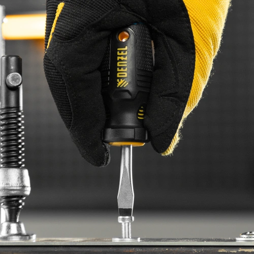Отвертка, SL6x38 мм, S2, 3к рукоятка Denzel по ценам производителя в Краснодаре с доставкой по всей России