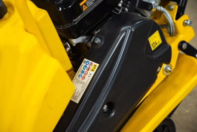 Виброплита 85 кг, 13кН (LCT) бак, коврик, колесный комплект TOR T-80 купить в Москве с доставкой по всей России | ProtosMarket.ru