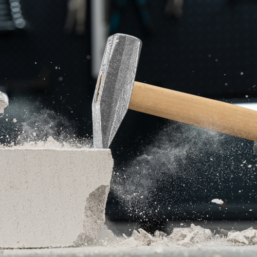 Молоток слесарный, 800 г, квадратный боек, деревянная рукоятка по ценам производителя в Краснодаре с доставкой по всей России