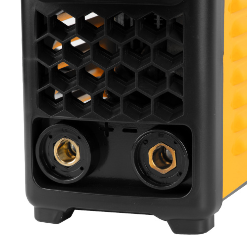 Аппарат инвертор. дуговой сварки SDM-220 Top, 220 А, ПВ 60% кейс Denzel по ценам производителя в Краснодаре с доставкой по всей России