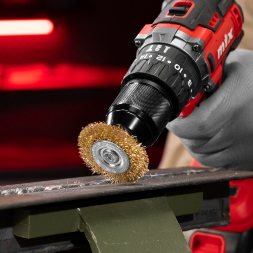 Щетка для дрели, 50 мм, плоская со шпилькой, латунированная витая проволока Matrix по ценам производителя в Краснодаре с доставкой по всей России