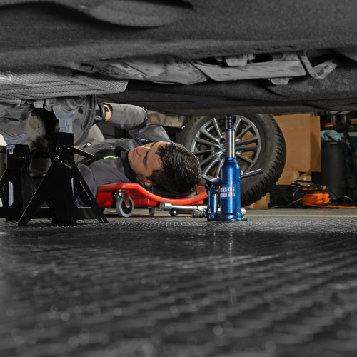 Домкрат гидравлический бутылочный, 3 т, h подъема 188-363 мм, в пластиковом кейсе Stels по ценам производителя в Краснодаре с доставкой по всей России