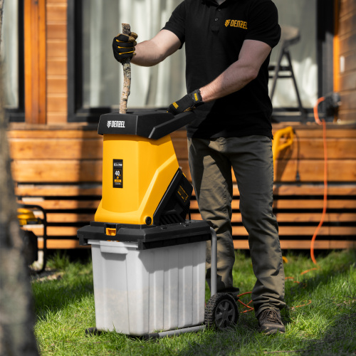 Измельчитель садовый электрический ECS-2700, 2700 Вт, 40 мм Denzel по ценам производителя в Краснодаре с доставкой по всей России