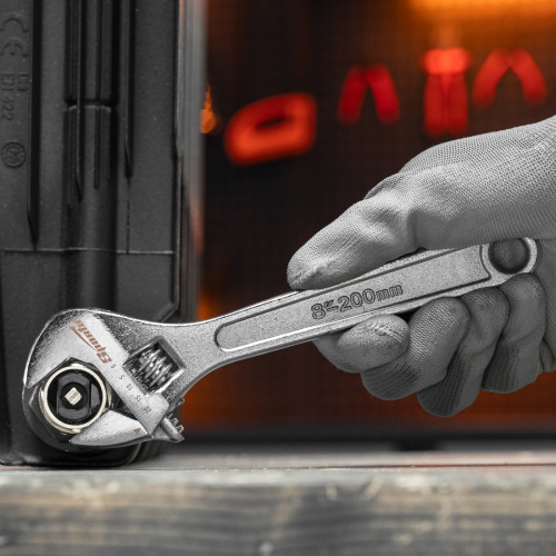 Ключ разводной, 200 мм, хромированный Sparta по ценам производителя в Краснодаре с доставкой по всей России