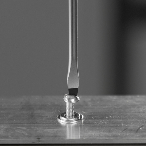 Отвертка, SL3х100 мм, S2, 3к рукоятка Denzel по ценам производителя в Краснодаре с доставкой по всей России