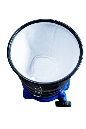 Пылесос строительный 40 л 1600Вт с розеткой 220В TOR TVC40 по ценам производителя в Краснодаре с доставкой по всей России