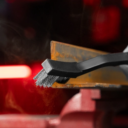 Набор щеток, 3 шт, металлические с пластмассовой ручкой, малые Matrix по ценам производителя в Краснодаре с доставкой по всей России