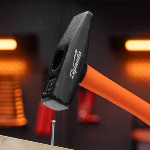 Молоток слесарный, 500 г, фибергласовая обрезиненная рукоятка Sparta по ценам производителя в Краснодаре с доставкой по всей России