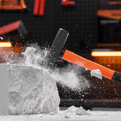 Молоток слесарный, 400 г, фибергласовая обрезиненная рукоятка Sparta по ценам производителя в Краснодаре с доставкой по всей России