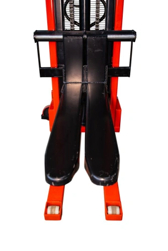 Штабелер гидравлический 2,0 т 3,0 м TOR CTY-EH с раздвижными вилами по ценам производителя в Краснодаре с доставкой по всей России