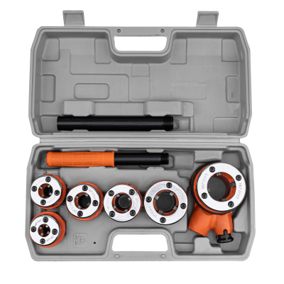 Набор клуппов 1/4-3/8-1/2-3/4-1-1.25", плашкодержатель с трещоткой, 9 предметов Sparta по ценам производителя в Краснодаре с доставкой по всей России