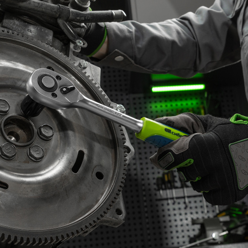 Набор инструментов, 1/2", 3/8", 1/4", пластиковый кейс 160 предм. Сибртех по ценам производителя в Краснодаре с доставкой по всей России