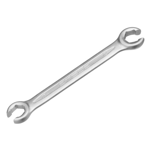 Набор инструментов, 1/2",3/8", 1/4", CrV, пластиковый кейс 142 предмета Stels по ценам производителя в Краснодаре с доставкой по всей России