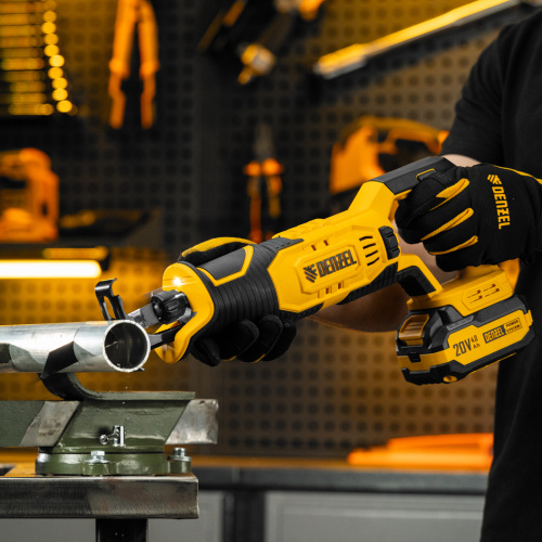 Пила сабельная аккумуляторная RS-180, Li-Ion, 20 В Denzel по ценам производителя в Краснодаре с доставкой по всей России