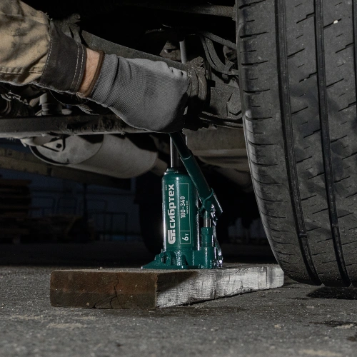 Домкрат гидравлический бутылочный, 6 т, 180-340 мм Сибртех по ценам производителя в Краснодаре с доставкой по всей России