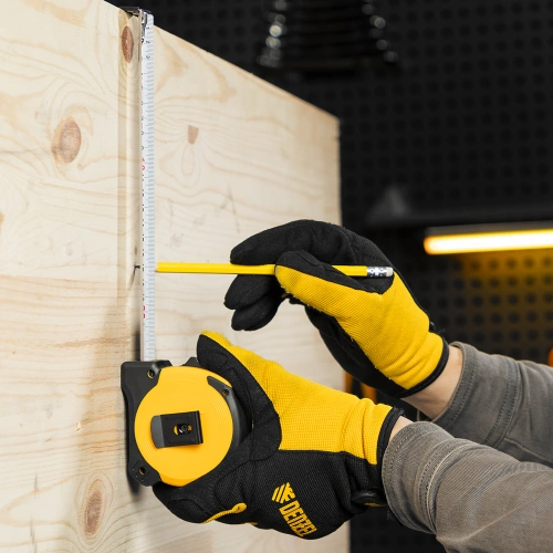 Рулетка 8м х 25мм, двухкомп. корпус, магнитный обрезиненный зацеп Denzel по ценам производителя в Краснодаре с доставкой по всей России