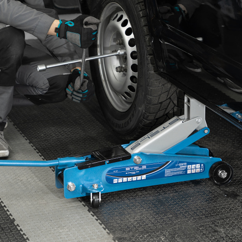 Домкрат гидравлический подкатной, высокий подъем, 3т, SUV, 190-535 мм, в кейсе Stels по ценам производителя в Краснодаре с доставкой по всей России