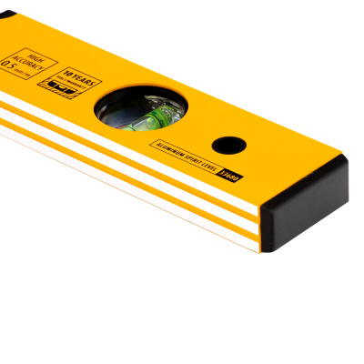 Уровень алюминиевый, 400 мм, фрезерованный, 3 глазка Denzel по ценам производителя в Краснодаре с доставкой по всей России