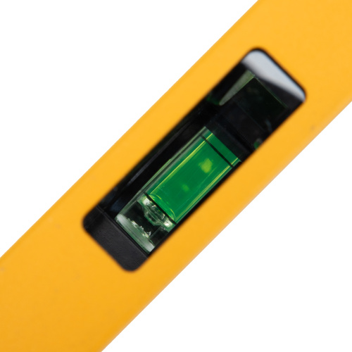 Уровень алюминиевый, магнит, фрезерованный, 3 глазка (1 зеркал.) 0,5 мм/м, 800 мм Denzel по ценам производителя в Краснодаре с доставкой по всей России