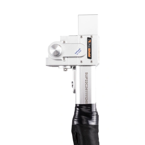 Аппарат для ручной лазерной очистки FOXWELD LASER 3000-1-МТ купить в Москве с доставкой по всей России | ProtosMarket.ru