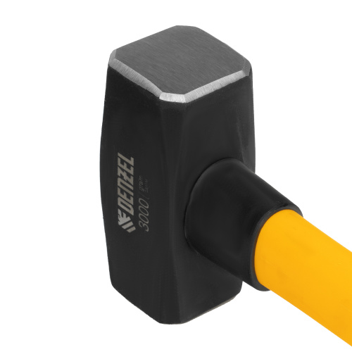 Кувалда 3000 г, кованая, фибергласовая  рукоятка c TPR покрытием, 880 мм Denzel по ценам производителя в Краснодаре с доставкой по всей России