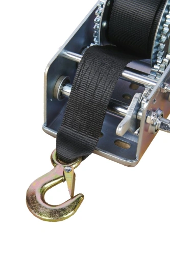 Лебедка ручная барабанная с лентой  1т 20 м оцинкованная TOR LHW по ценам производителя в Краснодаре с доставкой по всей России