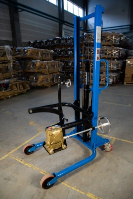 Штабелер-бочкокантователь гидравлический 0,35 т 2,0 м TOR COT по ценам производителя в Краснодаре с доставкой по всей России